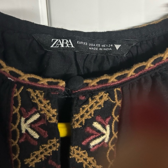 Zara Black Dress with Gold Embroidery - Picture 4 of 5